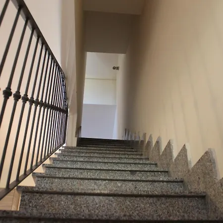 Casa Indipendente Fronte Metro C Feriehus