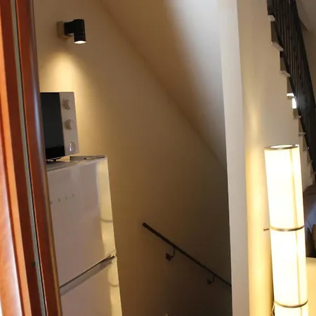 Casa Indipendente Fronte Metro C Feriehus *